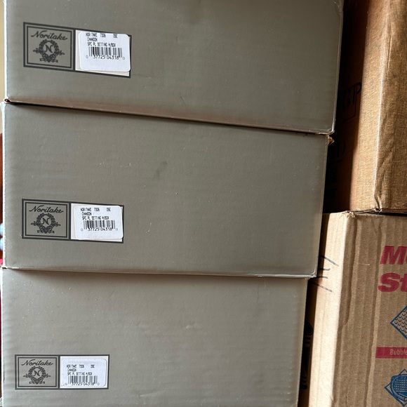 Noritake China Chandon Gold 5 Piece Place Setting Vintage  Original SET OF 2 - Picture 7 of 9